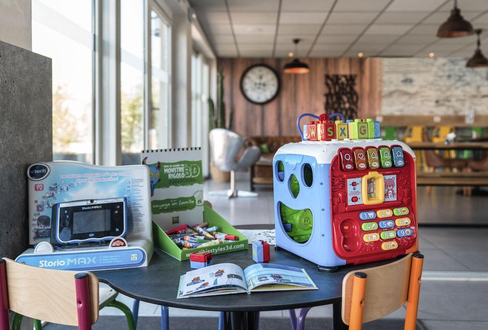 Ibis Styles Hyeres Rooftop & Spa Exteriör bild