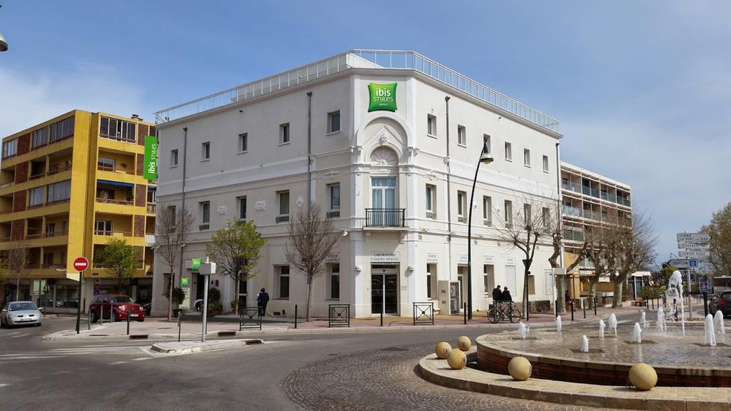 Ibis Styles Hyeres Rooftop & Spa Exteriör bild